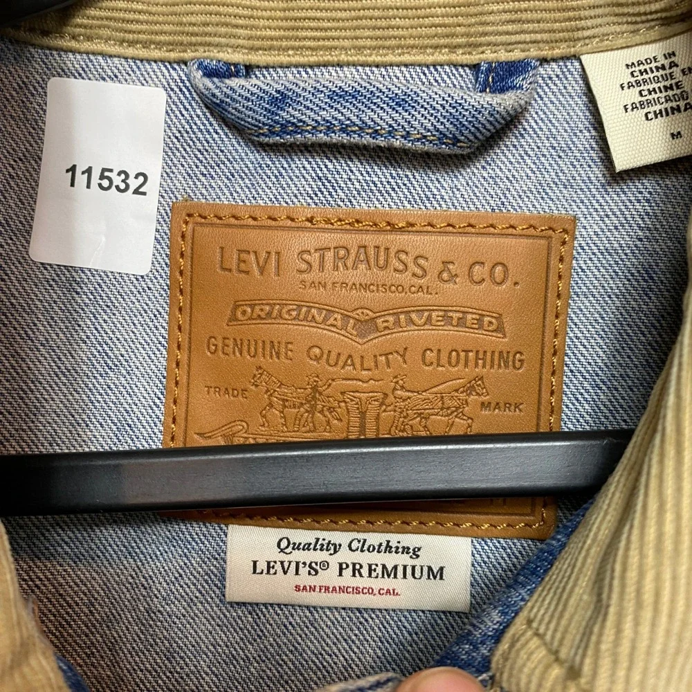 Levi's Premium Chore Coat Mens Medium Blue Denim Corduroy Collar Barn Jacket